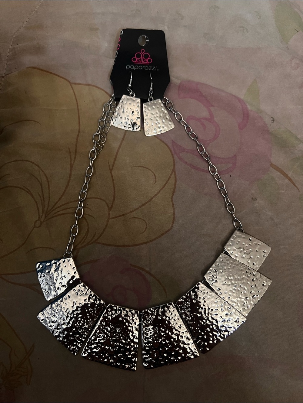 paparazzi Silver Hammered Panel Necklace and Earrings Set